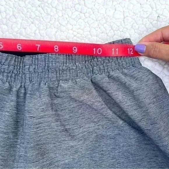 Adidas Gray Heathered V-Cut Elastic Waist Athletic Shorts Size M - Picture 9 of 10